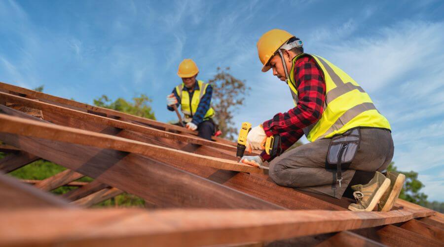 Expert Emergency Roof Repairs services in Kingman, KS